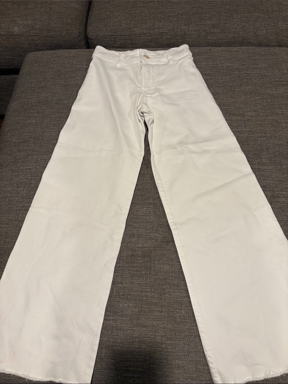 Zara White Wide-Leg Jeans - High-Rise Flare